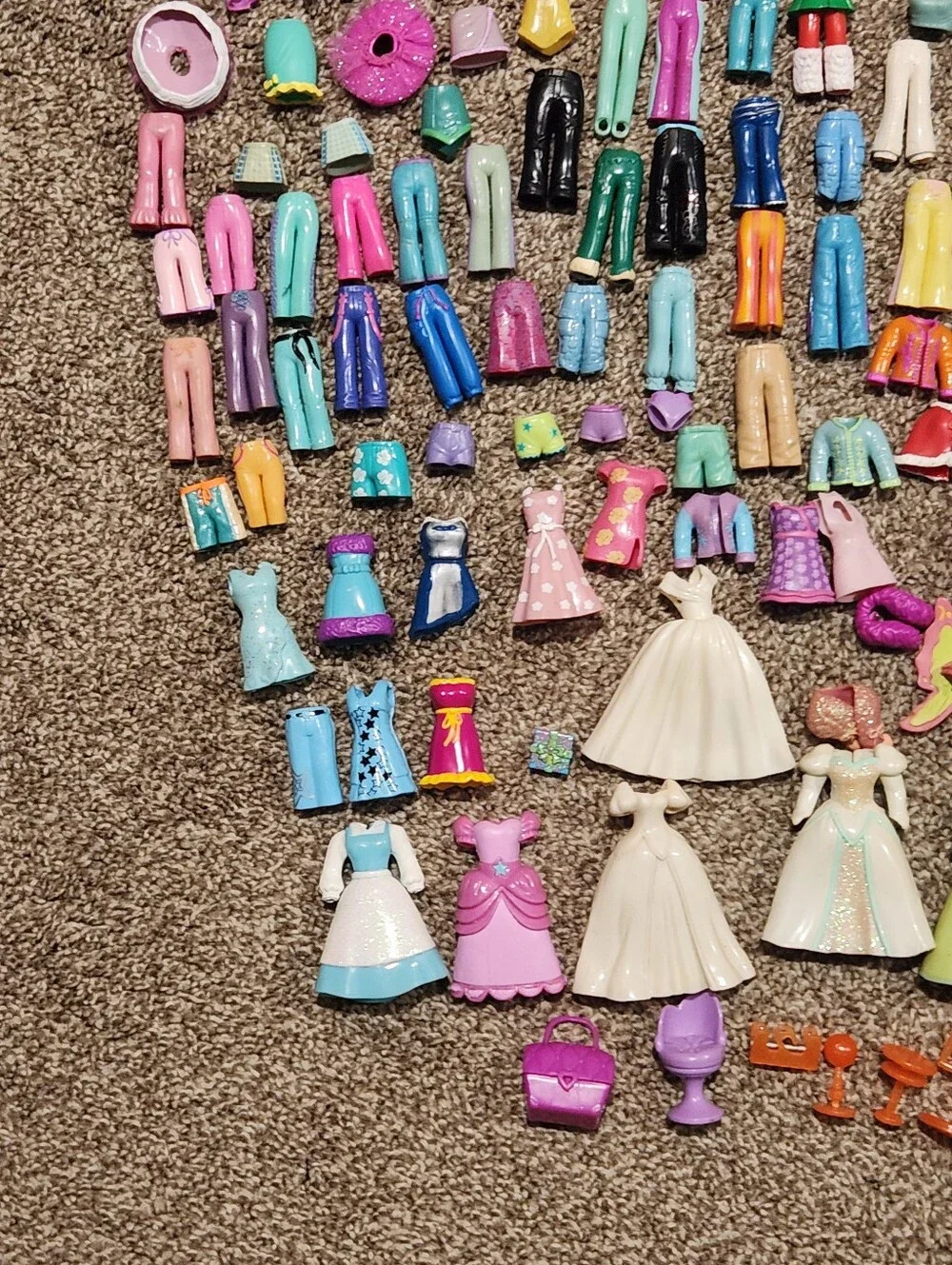MASSIVE Vintage Y2K Polly Pocket Lot of 225+ Dolls, Rubber Clothes & Accessories